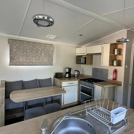 Mobilhome 6 Pers Au Domaine De Kerlann *