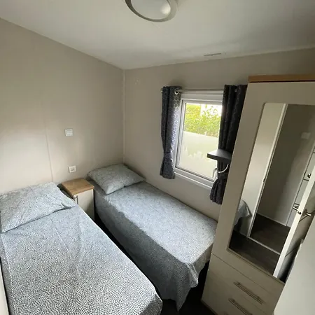Mobilhome 6 Pers Au Domaine De Kerlann Kamp alanı *